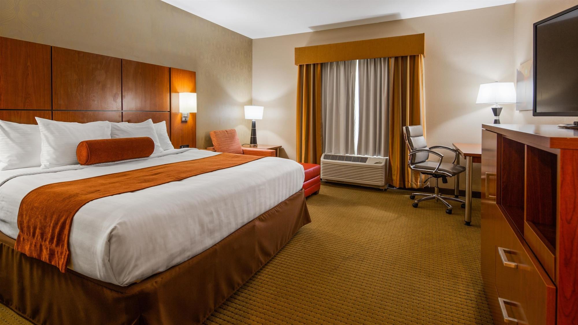 Best Western Plus Finger Lakes Inn & Suites Cortland Eksteriør bilde