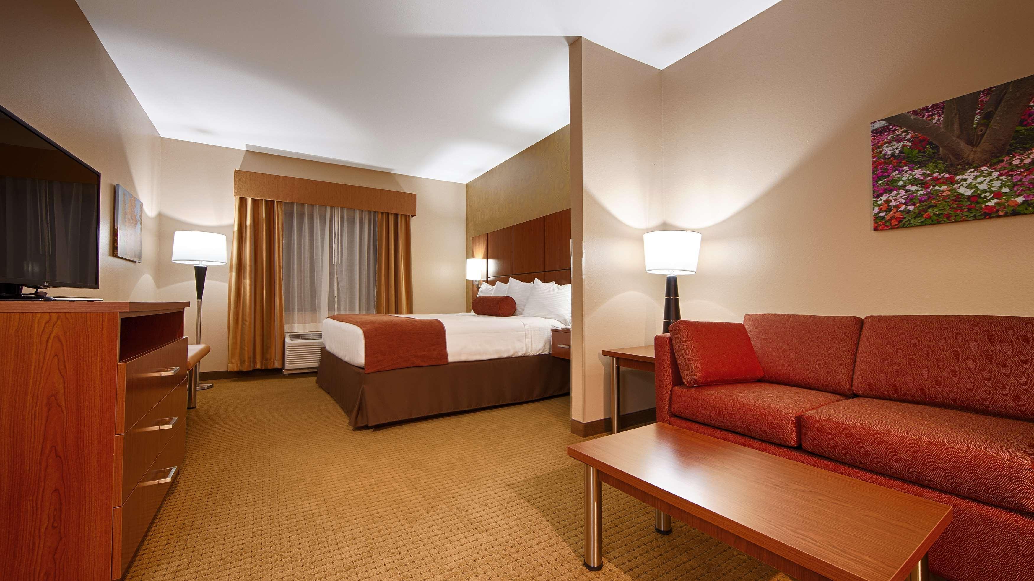 Best Western Plus Finger Lakes Inn & Suites Cortland Eksteriør bilde