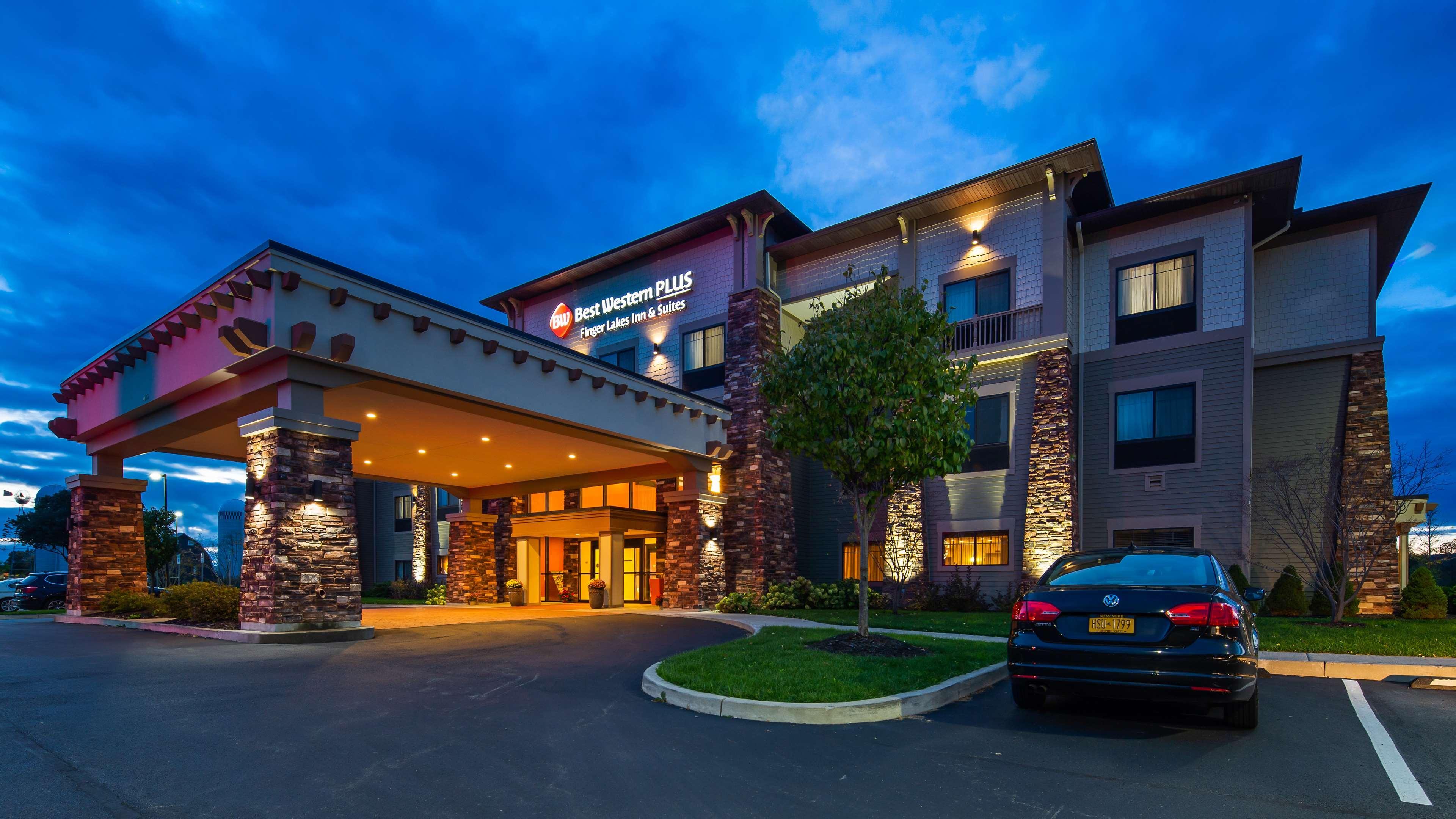 Best Western Plus Finger Lakes Inn & Suites Cortland Eksteriør bilde