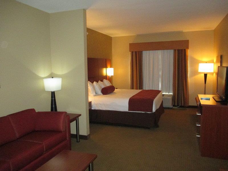 Best Western Plus Finger Lakes Inn & Suites Cortland Rom bilde